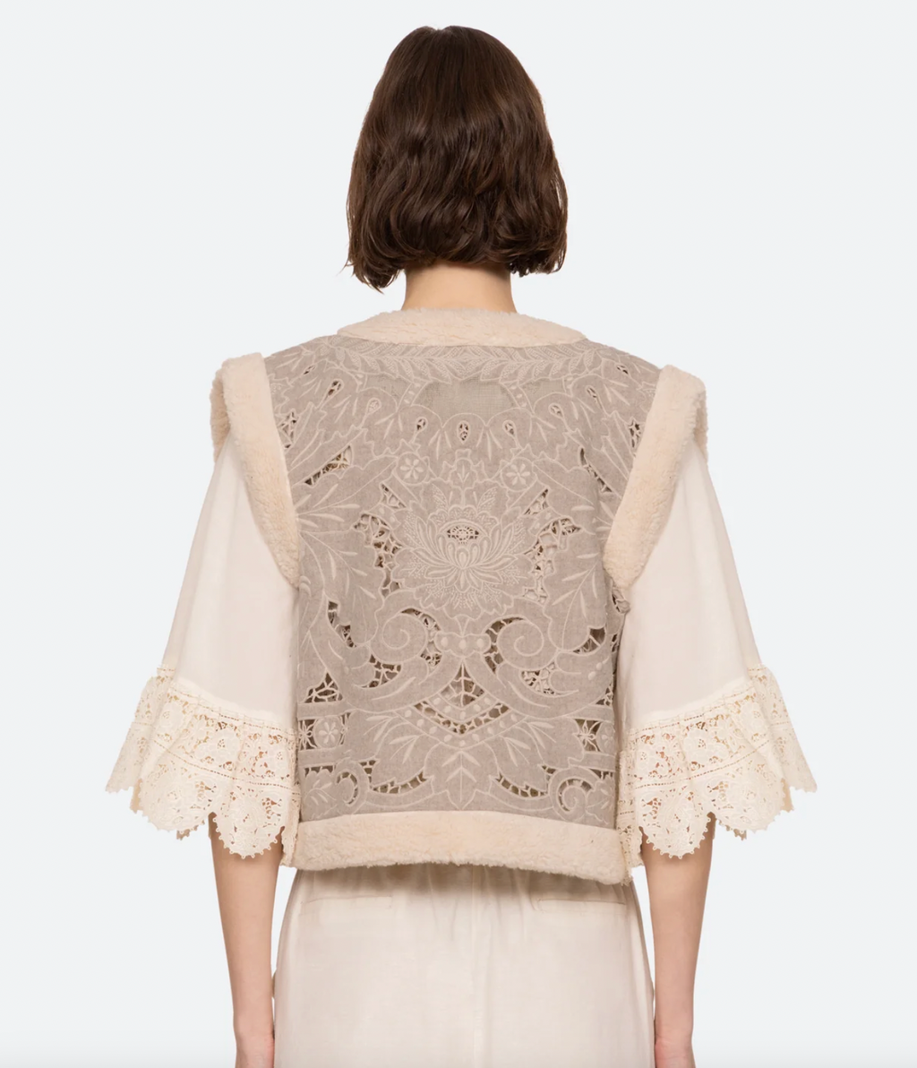 Sea Ceci Vest